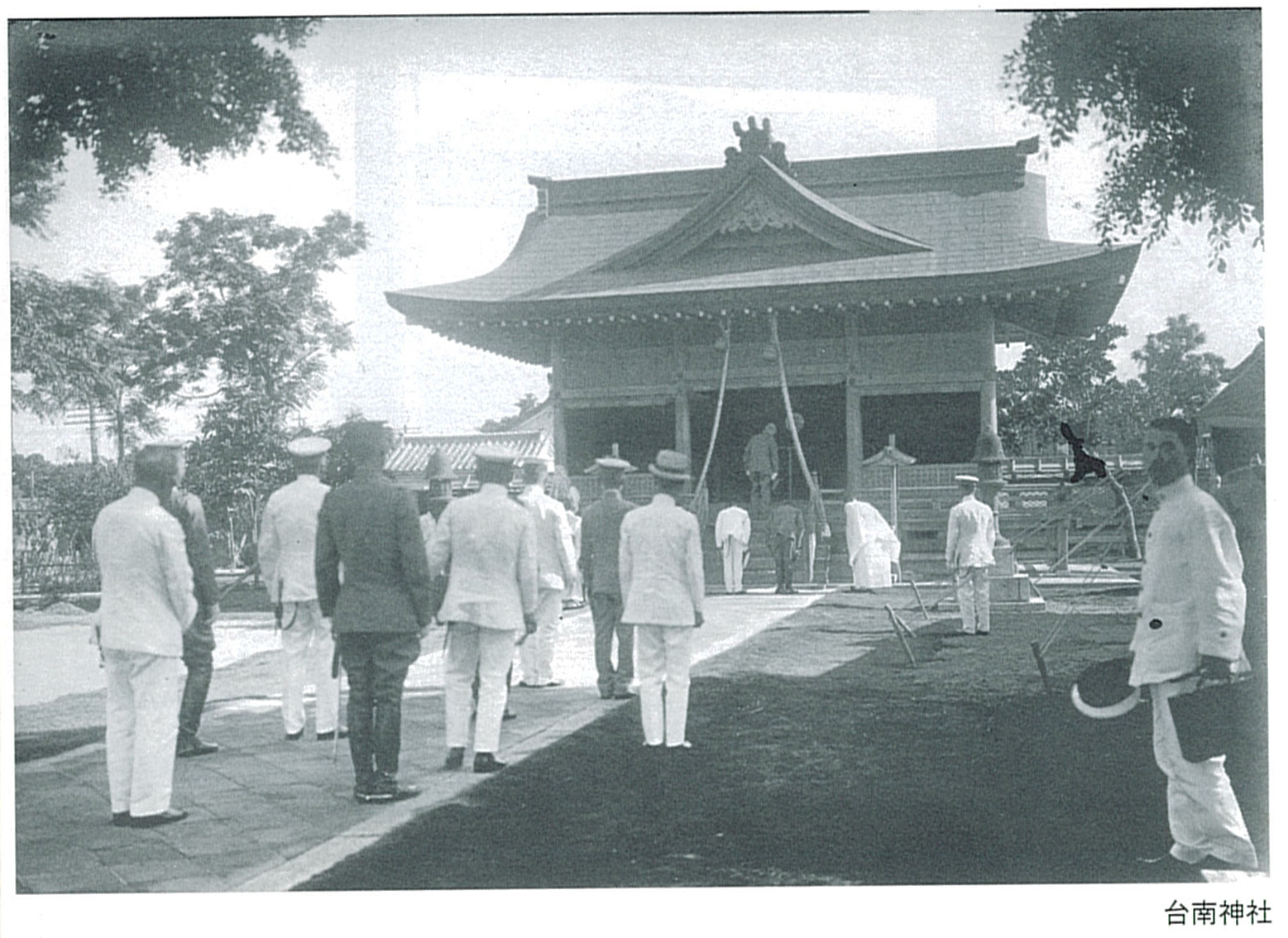 台南神社/北百川宮親王逝於宅第南側屋舍，日本政府將其去世寢殿